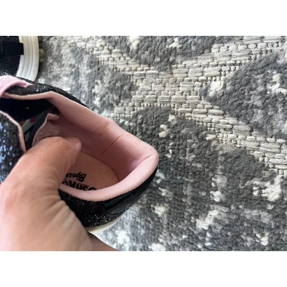 Girls Sneakers